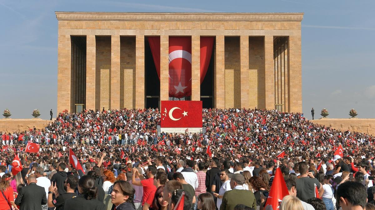Perduro Centenario de la fundación de Turquía: Descenso del Imperio Otomano ...